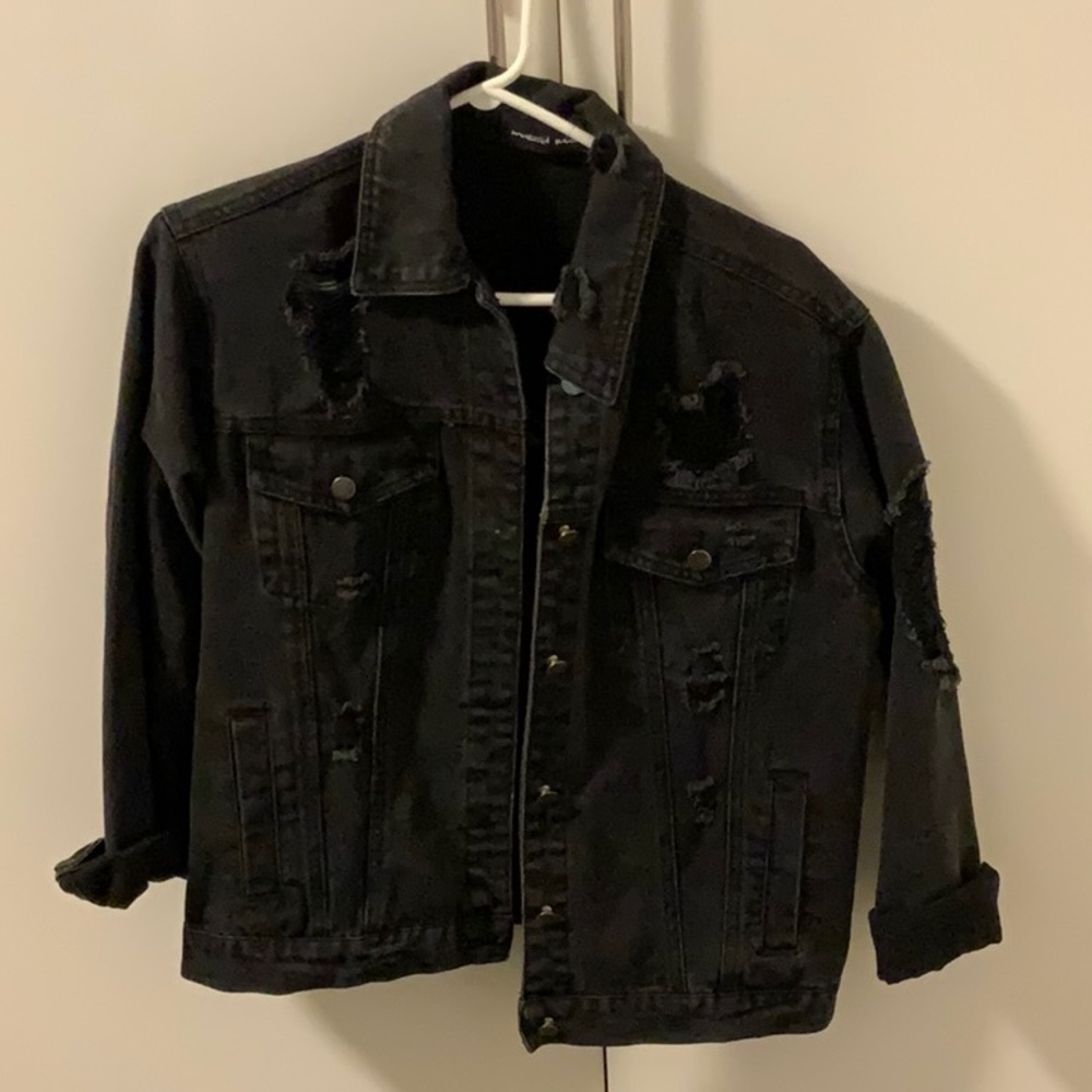 Distressed black denim jacket small